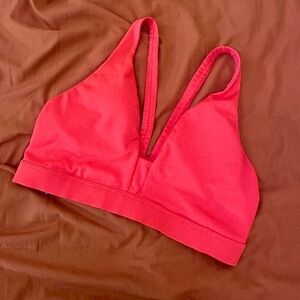 Victorias Secret VSX Sport Strappy Back Lightly Lined Plunge Wireless Sports Bra